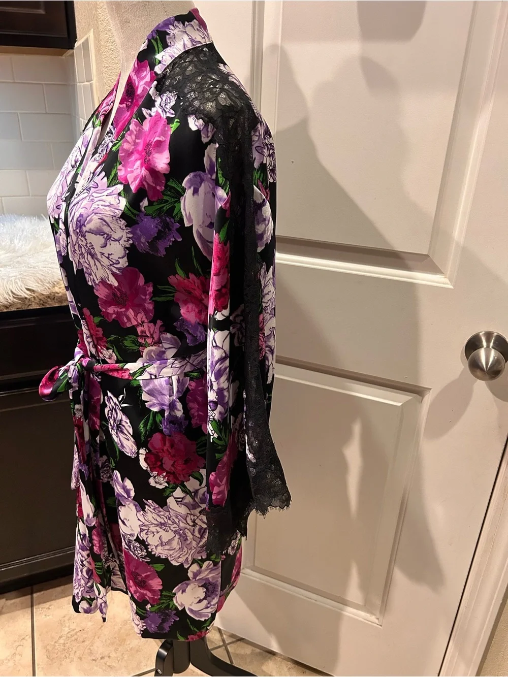 Victoria’s Secret Satin Robe Purple Floral Lace Luxurious